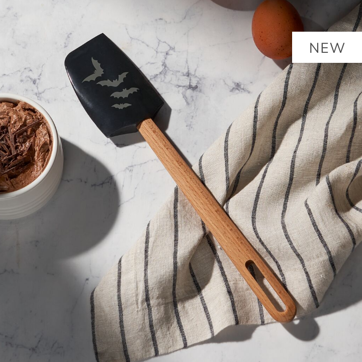 Signature Silicone Medium Spatula with Bat Decal 30cm